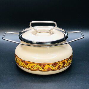 80s Siltal ITALY Beige Enamelware Fondue Pot with Lid by Designer O Cocini